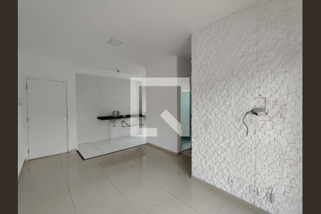 Sala de apartamento para alugar com 2 quartos, 47m² em Jardim Rodrigues Alves, Ferraz de Vasconcelos