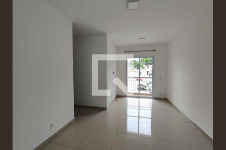 Sala de apartamento para alugar com 2 quartos, 47m² em Jardim Rodrigues Alves, Ferraz de Vasconcelos