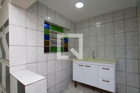 Cozinha de casa para alugar com 1 quarto, 30m² em Jardim Flor da Montanha, Guarulhos