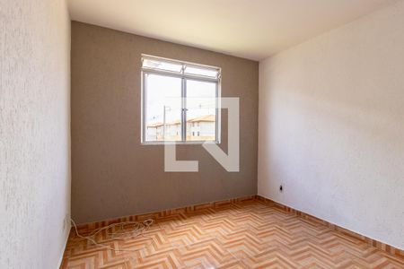 Quarto 1 de apartamento para alugar com 2 quartos, 49m² em Alto Boqueirão, Curitiba