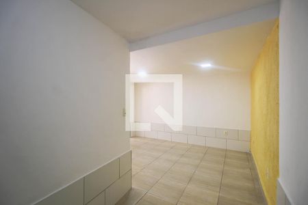 Quarto de casa para alugar com 1 quarto, 40m² em Nossa Senhora de Fatima, Nilópolis