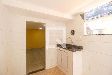 Cozinha de casa para alugar com 1 quarto, 40m² em Nossa Senhora de Fatima, Nilópolis