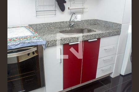 Cozinha de apartamento à venda com 2 quartos, 62m² em Renascença, Belo Horizonte