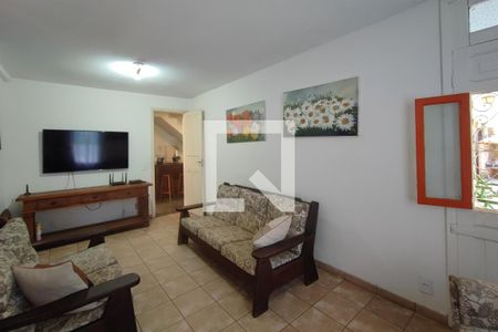 Sala de TV de casa para alugar com 5 quartos, 198m² em Jardim Andorinhas, Campinas