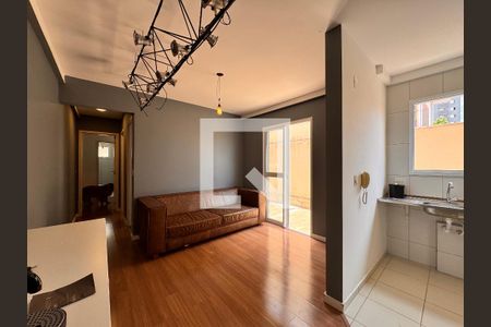 Sala de apartamento para alugar com 2 quartos, 98m² em Vila Alpina, Santo André