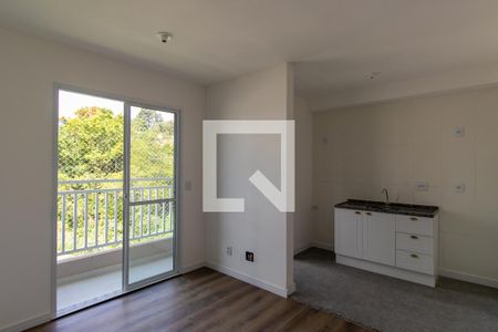 Sala de apartamento para alugar com 2 quartos, 48m² em Jardim Pioneira, Cotia