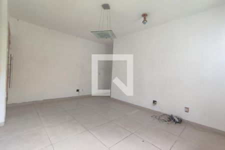 Sala de apartamento para alugar com 3 quartos, 60m² em Jacarepaguá, Rio de Janeiro