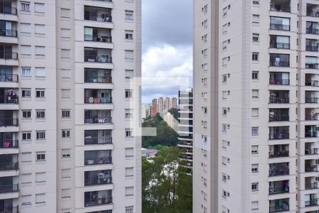 Vista de apartamento à venda com 2 quartos, 70m² em Vila Suzana, São Paulo