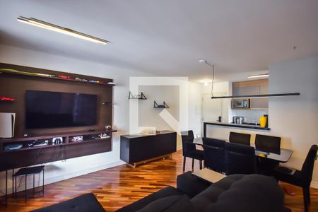 Sala de apartamento à venda com 2 quartos, 70m² em Vila Suzana, São Paulo