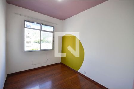 Quarto 1 de apartamento para alugar com 2 quartos, 68m² em Grajaú, Rio de Janeiro