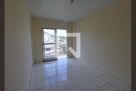 Sala de apartamento para alugar com 2 quartos, 68m² em Praça Seca, Rio de Janeiro