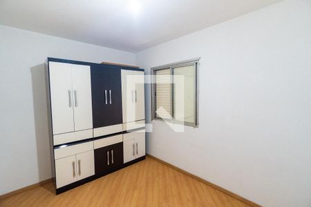 Quarto 1 de apartamento para alugar com 2 quartos, 68m² em Vila Guarani (zona Sul), São Paulo