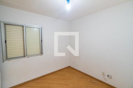 Quarto 1 de apartamento para alugar com 2 quartos, 68m² em Vila Guarani (zona Sul), São Paulo