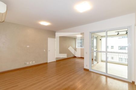 Sala de apartamento para alugar com 2 quartos, 112m² em Moema, São Paulo