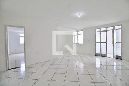 Sala de casa para alugar com 3 quartos, 180m² em Pernambués, Salvador