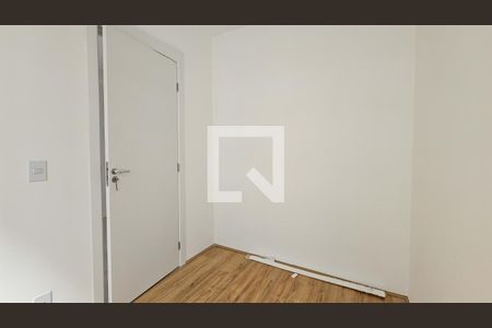 Quarto 1 de apartamento para alugar com 2 quartos, 38m² em Vila Isa, São Paulo