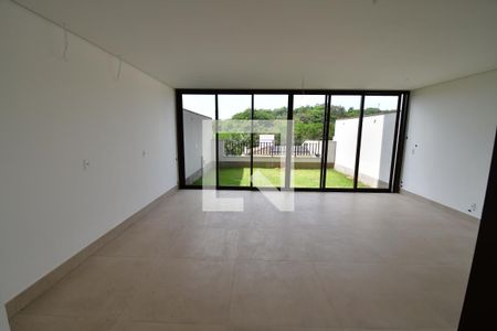 Casa de Condomínio à venda com 3 quartos, 242m² em Bairro das Palmeiras, Campinas