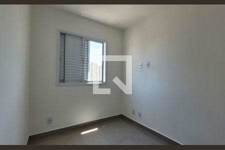 Quarto de apartamento à venda com 2 quartos, 50m² em Santa Terezinha, Santo André