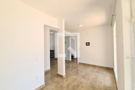 Sala de casa para alugar com 3 quartos, 130m² em Parque Residencial Oratorio, São Paulo