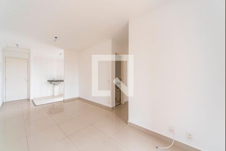 Sala de apartamento à venda com 3 quartos, 61m² em Vila Curuçá, Santo André