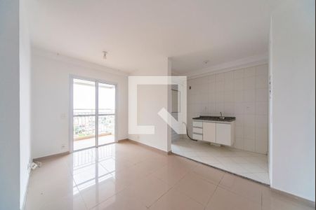 Sala de apartamento à venda com 2 quartos, 51m² em Vila Curuçá, Santo André