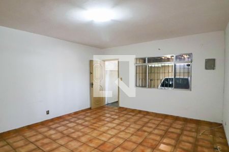 Sala de casa para alugar com 3 quartos, 150m² em Jardim Pinheiros, São Paulo