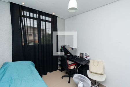 Quarto 2 de apartamento para alugar com 2 quartos, 45m² em Bernardo Monteiro, Contagem