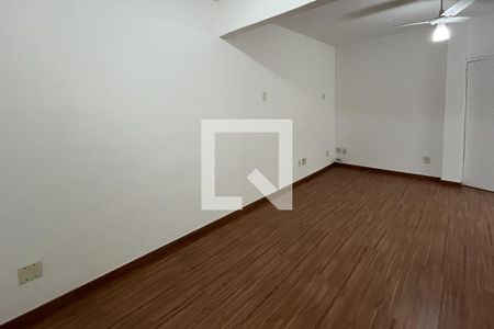 Apartamento para alugar com 3 quartos, 68m² em Jardim Carioca, Rio de Janeiro