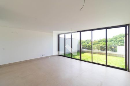 Salas de casa de condomínio à venda com 4 quartos, 242m² em Bairro das Palmeiras, Campinas