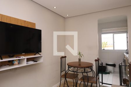 Sala de apartamento para alugar com 2 quartos, 38m² em Colônia (zona Leste), São Paulo