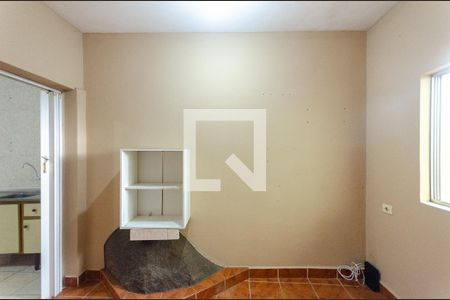 Quarto de casa para alugar com 1 quarto, 25m² em Jardim Peri, São Paulo