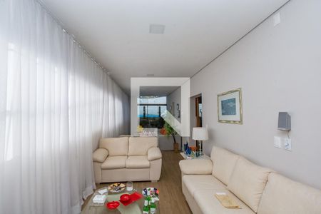 Sala 1 de casa à venda com 5 quartos, 400m² em Vila Paris, Belo Horizonte