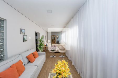 Sala 1 de casa à venda com 5 quartos, 400m² em Vila Paris, Belo Horizonte