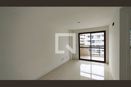 sala de apartamento para alugar com 3 quartos, 84m² em Anil, Rio de Janeiro