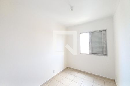 Quarto 1 de apartamento à venda com 2 quartos, 56m² em Vila Maria Eugênia, Campinas