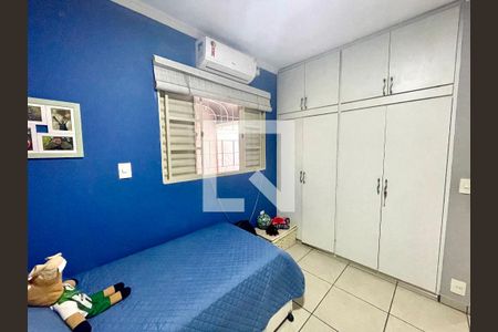 Casa à venda com 151m², 3 quartos e 2 vagas Casa à venda com 151m², 3 quartos e 2 vagasQuarto 3