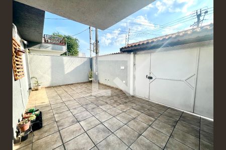 Casa à venda com 151m², 3 quartos e 2 vagas Casa à venda com 151m², 3 quartos e 2 vagasGaragem