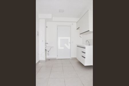 Detalhe - Sala / Cozinha / Área de Serviço de apartamento para alugar com 2 quartos, 42m² em Piqueri, São Paulo