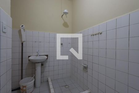 Banheiro de apartamento à venda com 1 quarto, 48m² em Santa Ifigênia, São Paulo