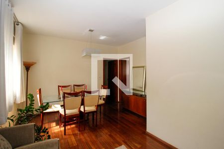 Sala de apartamento à venda com 4 quartos, 90m² em Santa Efigênia, Belo Horizonte