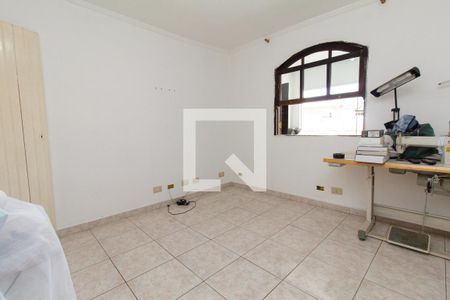 Quarto 1 de casa à venda com 2 quartos, 90m² em Vila Araguaia, São Paulo