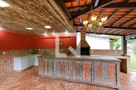 Casa à venda com 450m², 4 quartos e 4 vagas Casa à venda com 450m², 4 quartos e 4 vagasChurrasqueira