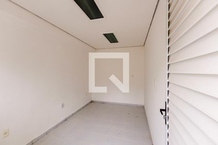 Casa à venda com 450m², 4 quartos e 4 vagas Casa à venda com 450m², 4 quartos e 4 vagasDeposito próximo à Churrasqueira