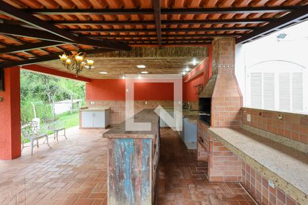 Casa à venda com 450m², 4 quartos e 4 vagas Casa à venda com 450m², 4 quartos e 4 vagasChurrasqueira