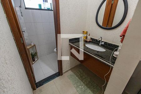 Lavabo de casa à venda com 3 quartos, 180m² em Castelo, Belo Horizonte