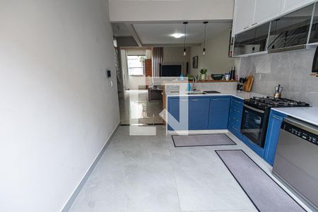 Cozinha de casa à venda com 3 quartos, 180m² em Castelo, Belo Horizonte