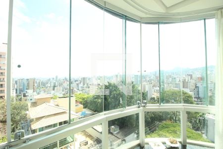 Varanda de apartamento à venda com 4 quartos, 260m² em Santo Antônio, Belo Horizonte