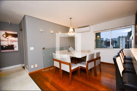 Sala 2 ambientes de apartamento para alugar com 2 quartos, 89m² em Funcionários, Belo Horizonte