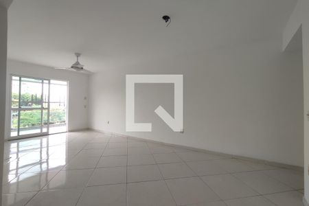 Apartamento para alugar com 2 quartos, 95m² em Tanque, Rio de Janeiro