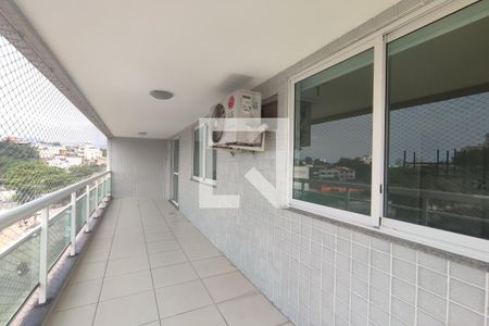 Apartamento para alugar com 2 quartos, 95m² em Tanque, Rio de Janeiro